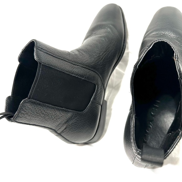 Coach Graham Chelsea Boots – Black Leather (Like New) - Picture 7 of 15